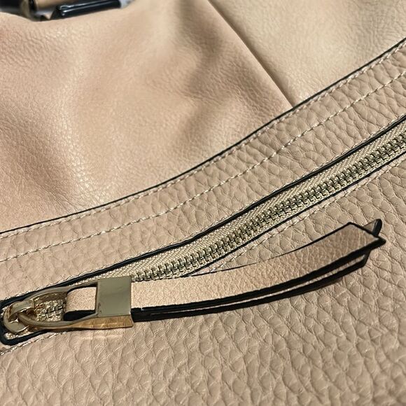 Moda luxe hobo slouch purse preloved GUC ❤️ - Picture 9 of 16